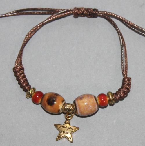Bracelet ajustable avec perles et breloques N°142